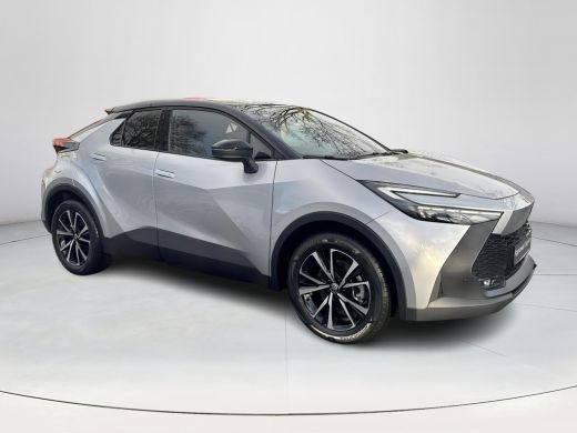Toyota C-HR 2.0 Plug-in Hybrid 220 First Edition | 06-10141018 Voor meer informatie ActivLease financial lease