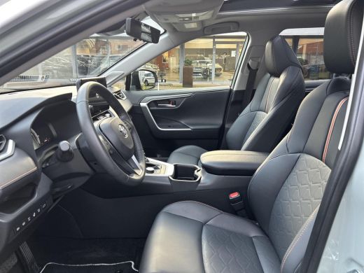 Toyota RAV4 2.5 Hybrid AWD ADVENTURE ActivLease financial lease