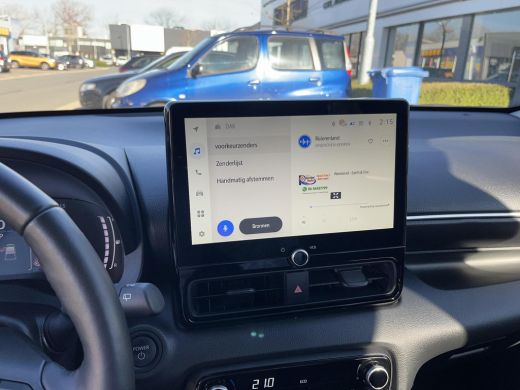 Toyota Yaris 1.5 Hybrid 115 Dynamic ActivLease financial lease