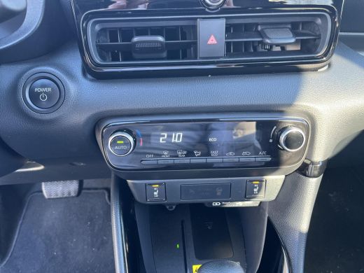 Toyota Yaris 1.5 Hybrid 115 Dynamic ActivLease financial lease