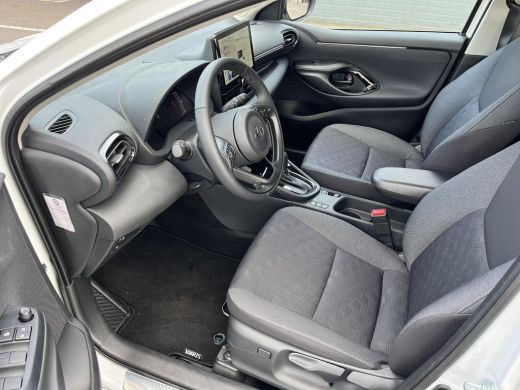 Toyota Yaris 1.5 Hybrid 115 Dynamic | Apple CarPlay/Android auto | Achteruitrijcamera | ActivLease financial lease