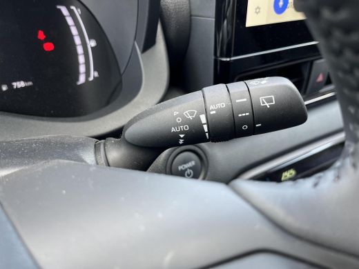 Toyota Yaris 1.5 Hybrid 115 Dynamic | Apple CarPlay/Android auto | Achteruitrijcamera | ActivLease financial lease