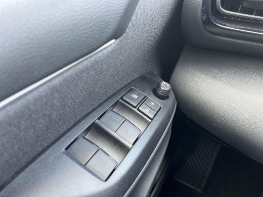 Toyota Yaris 1.5 Hybrid 115 Dynamic | Apple CarPlay/Android auto | Achteruitrijcamera | ActivLease financial lease