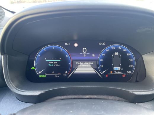 Toyota Yaris 1.5 Hybrid 130 Executive ActivLease financial lease