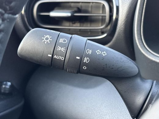 Toyota Yaris 1.5 Hybrid 130 Executive | Navigatie | Apple CarPlay/Android auto | Achteruitrijcamera ActivLease financial lease