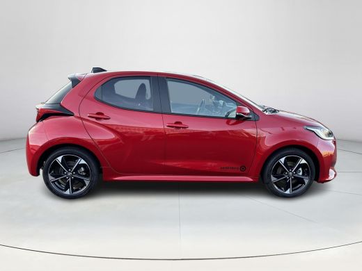 Toyota Yaris 1.5 Hybrid 130 Executive | Navigatie | Apple CarPlay/Android auto | Achteruitrijcamera ActivLease financial lease