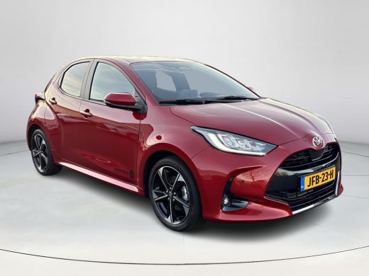 Toyota Yaris 1.5 Hybrid 130 Executive | Navigatie | Apple CarPlay/Android auto | Achteruitrijcamera ActivLease financial lease