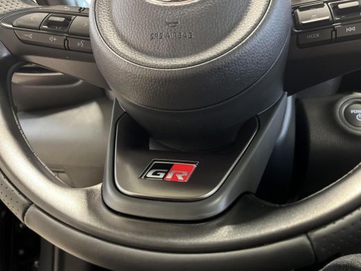 Toyota Yaris 1.5 Hybrid 130 GR Sport | GR Sport Plus Pack | &euro; 2.000 extra inruilwaarde | ActivLease financial lease