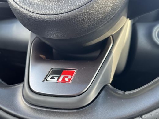 Toyota Yaris 1.5 Hybrid 130 GR Sport | Nieuw te bestellen | &euro; 2.000 extra inruilwaarde | ActivLease financial lease