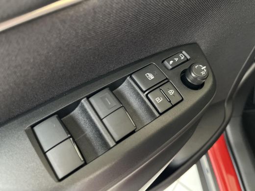 Toyota Yaris Cross 1.5 Hybrid 115 Dynamic | &euro; 2.000 extra inruilwaarde | ActivLease financial lease