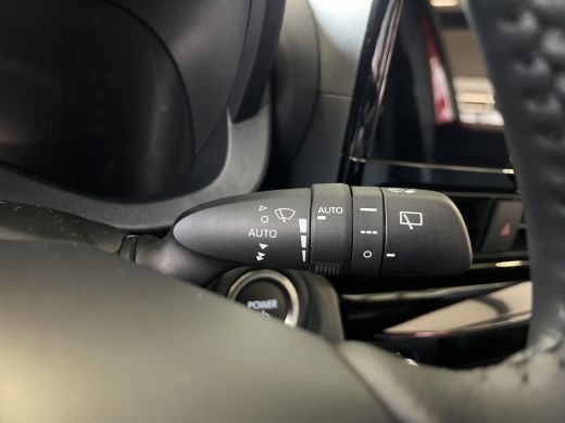 Toyota Yaris Cross 1.5 Hybrid 115 Dynamic | &euro; 2.000 extra inruilwaarde | ActivLease financial lease