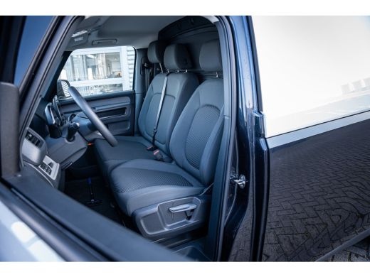 Volkswagen ID. Buzz Cargo Cargo Anniversary Edition 79 kWh TREKHAAK - TWO TONE - IQ LIGHT ActivLease financial lease