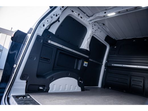 Volkswagen ID. Buzz Cargo Cargo Anniversary Edition 79 kWh TREKHAAK - TWO TONE - IQ LIGHT ActivLease financial lease