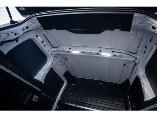 Volkswagen ID. Buzz Cargo Cargo Anniversary Edition 79 kWh TREKHAAK - TWO TONE - IQ LIGHT ActivLease financial lease