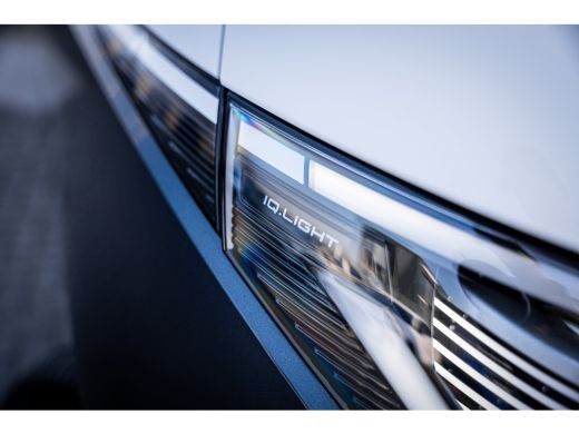 Volkswagen ID. Buzz Cargo Cargo Anniversary Edition 79 kWh TREKHAAK - TWO TONE - IQ LIGHT ActivLease financial lease