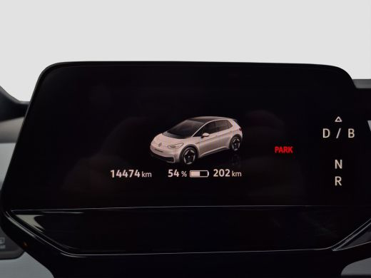 Volkswagen ID.3 First Plus 58 kWh Trekhaak | Matrix LED | Camera | Stuur+Stoelverwarming | ActivLease financial lease