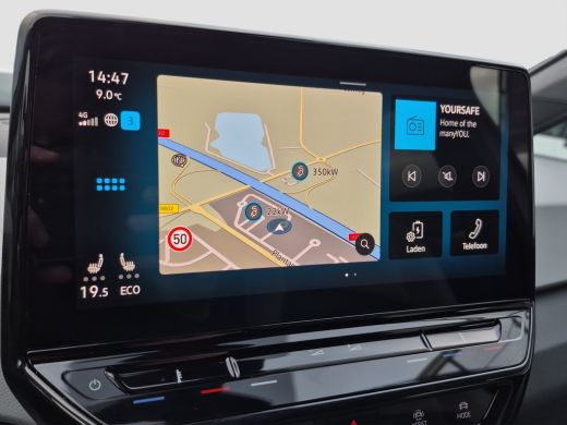 Volkswagen ID.3 First Plus 58 kWh Trekhaak | Matrix LED | Camera | Stuur+Stoelverwarming | ActivLease financial lease