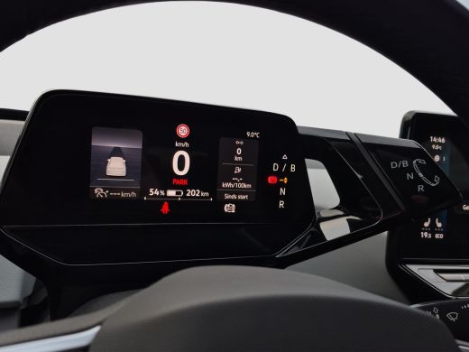 Volkswagen ID.3 First Plus 58 kWh Trekhaak | Matrix LED | Camera | Stuur+Stoelverwarming | ActivLease financial lease