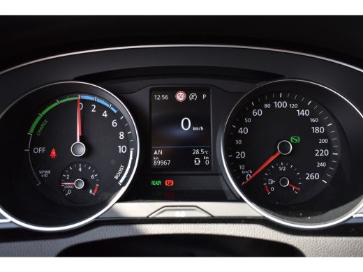 Volkswagen Passat Variant 218PK DSG HYBRID GTE BUSINESS CAMERA/NAVI/STUURVERW. ActivLease financial lease