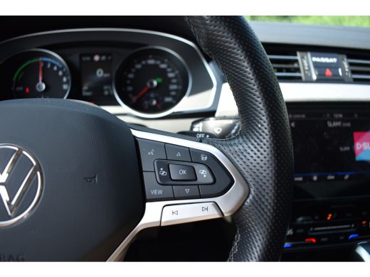 Volkswagen Passat Variant 218PK DSG HYBRID GTE BUSINESS CAMERA/NAVI/STUURVERW. ActivLease financial lease
