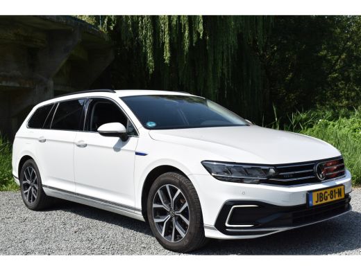 Volkswagen Passat Variant 218PK DSG HYBRID GTE BUSINESS CAMERA/NAVI/STUURVERW. ActivLease financial lease