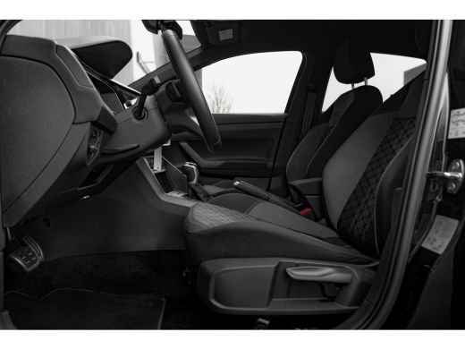 Volkswagen Polo 1.0 TSI 110pk 7-DSG R-Line | Achteruitrijcamera | Airco (automatisch) | Apple Carplay/Android Aut... ActivLease financial lease