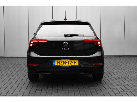 Volkswagen Polo Life Edition | Afneembare en afsluitbare trekhaak | Airconditioning automatisch (Climatronic), 2-... ActivLease financial lease