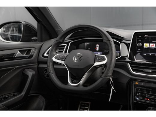 Volkswagen T-Roc 1.5 TSI 150pk R-Line Edition DSG ActivLease financial lease