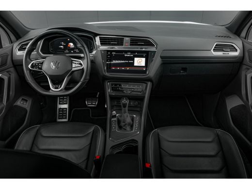 Volkswagen Tiguan 1.4 TSI eHybrid 245pk R-Line | Panoramadak | Trekhaak | Stoelen Elektrisch met Geheugen | Head-Up... ActivLease financial lease