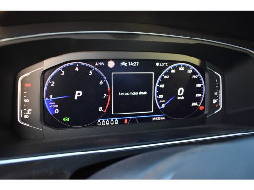 Volkswagen Tiguan Allspace 1.5 TSI 150PK R-Line Business+ 7P. | TREKHAAK | PANORAMADAK | 19 INCH | ELEKTR. A. KLEP | STUUR +... ActivLease financial lease