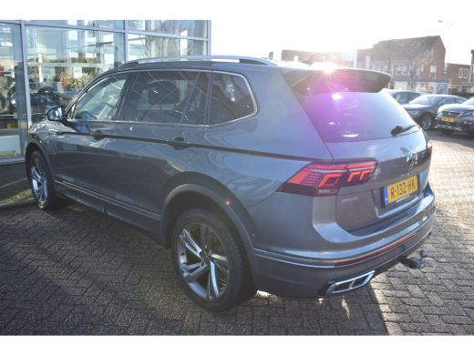 Volkswagen Tiguan Allspace 1.5 TSI 150PK R-Line Business+ 7P. | TREKHAAK | PANORAMADAK | 19 INCH | ELEKTR. A. KLEP | STUUR +... ActivLease financial lease