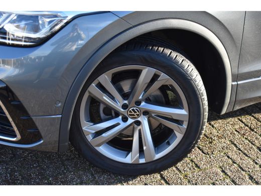 Volkswagen Tiguan Allspace 1.5 TSI 150PK R-Line Business+ 7P. | TREKHAAK | PANORAMADAK | 19 INCH | ELEKTR. A. KLEP | STUUR +... ActivLease financial lease