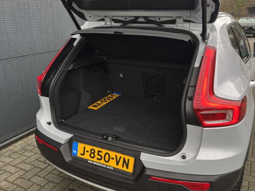 Volvo  XC40 1.5 T2 Business Pro | Pilot Assist | Apple Carplay | Camera | BLIS | ActivLease financial lease