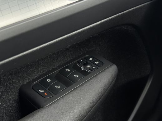 Volvo  XC40 1.5 T2 Business Pro | Pilot Assist | Apple Carplay | Camera | BLIS | ActivLease financial lease