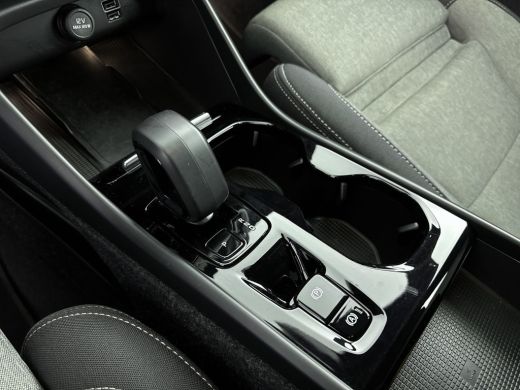 Volvo  XC40 T5 Recharge Inscription | Trekhaak | PDC V+A en Camera | Keyles Entry - Start | Elektrische achte... ActivLease financial lease