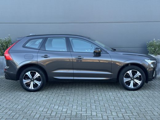 Volvo  XC60 2.0 T6 Plug-in hybrid AWD Plus Dark | Panoramadak | 360 Camera | Trekhaak | BLIS | ActivLease financial lease