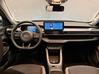 Jeep Avenger Longitude 54 kWh Climate | Cruise | Carplay/Android Auto | | 11 kW lader | Armsteun voor | Cruise...