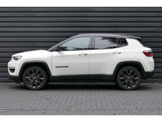 Jeep Compass 4XE 240 PLUG-IN HYBRID ELECTRIC S AUTOMAAT / NAVI / LEDER / PDC / CLIMA / 19"LMV / CAMERA / KEYLE...