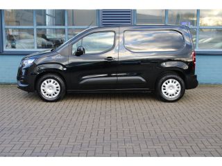 Toyota ProAce 50 kWh 3-ZITS | TREKHAAK | NAVI | CAMERA | ZEER NETTE AUTO!