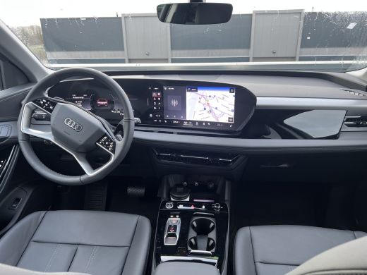 Audi Q6 e-tron Advanced edition 83 kWh ActivLease financial lease