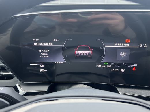 Audi Q6 e-tron Advanced edition 83 kWh ActivLease financial lease