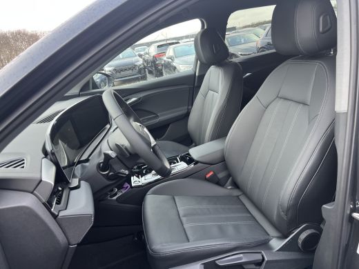 Audi Q6 e-tron Advanced edition 83 kWh ActivLease financial lease