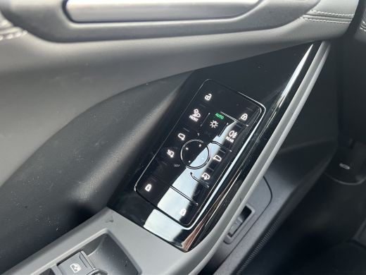 Audi Q6 e-tron Advanced edition 83 kWh ActivLease financial lease