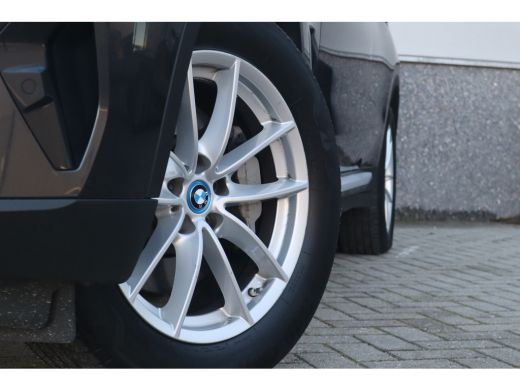 BMW X3 xDrive30e Business Edition Plus Pano Dak / Leder / 360 camera / HiFi / ActivLease financial lease