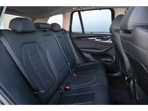 BMW X3 xDrive30e Business Edition Plus Pano Dak / Leder / 360 camera / HiFi / ActivLease financial lease