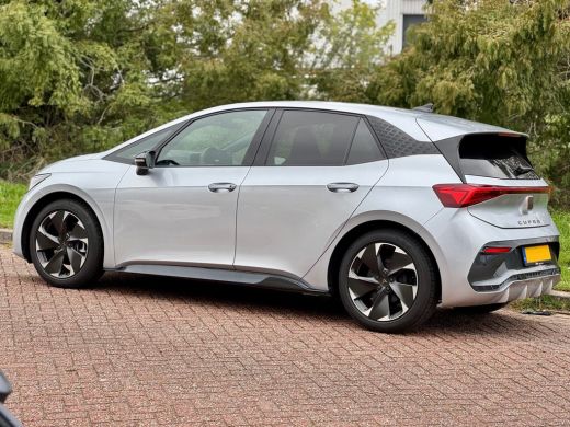 CUPRA Born 63kWh 204pk Essential Limited | Keyless Entry/Go | Stoelverwarming | Adaptive cruise control ActivLease financial lease