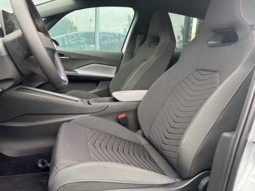 CUPRA Born 63kWh 204pk Essential Limited | Keyless Entry/Go | Stoelverwarming | Adaptive cruise control ActivLease financial lease