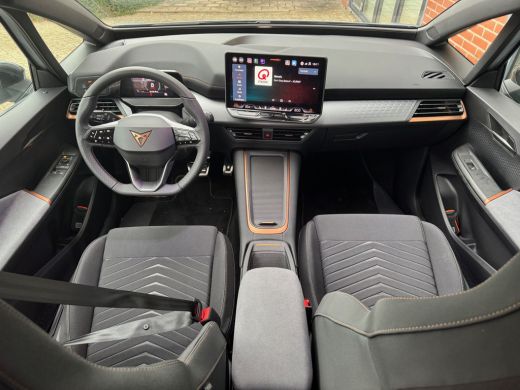 CUPRA Born 63kWh 204pk Essential Limited | Keyless Entry/Go | Stoelverwarming | Adaptive cruise control ActivLease financial lease