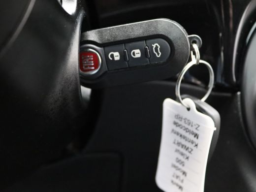 Fiat 500 1.0 Hybrid Dolcevita Finale | Airco | Apple Carplay/Android Auto|telefoonintegratie premium | Blu... ActivLease financial lease