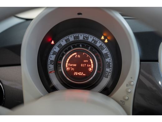 Fiat 500C 1.0 Hybrid Dolcevita | Parkeersensoren | Apple Carplay & Android Auto | Cruise Controle | Lichtme... ActivLease financial lease